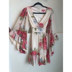 Betsy Johnson Floral Kimono Dress